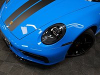 USED 2022 22 PORSCHE 911 3.0 CARRERA GTS 2d 474 BHP AERO KIT, EXTERIOR PACK IN GLOSS BLACK, PANORAMIC GLASS ROOF, CARBON AND CLOSS BLACK MIRRORS, REVERSE CAMERA, SPORTS EXHAUST, BURMESTER AUDIO AND MORE!!