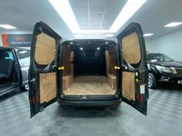 USED 2019 69 FORD TRANSIT CUSTOM 2.0 300 LIMITED LWB ECOBLUE 130BHP 1 OWNER AIR CON & CRUISE  1 OWNER AIR CON LWB EURO 6 12 MONTHS MOT & 6 MONTHS WARRANTY