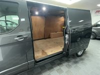 USED 2019 69 FORD TRANSIT CUSTOM 2.0 300 LIMITED LWB ECOBLUE 130BHP 1 OWNER AIR CON & CRUISE  1 OWNER AIR CON LWB EURO 6 12 MONTHS MOT & 6 MONTHS WARRANTY