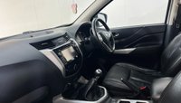 USED 2016 16 NISSAN NP300 NAVARA 2.3 DCI TEKNA 4X4 SHR DCB 190 BHP 
