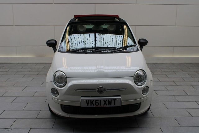 2011 FIAT 500C - Photo 2