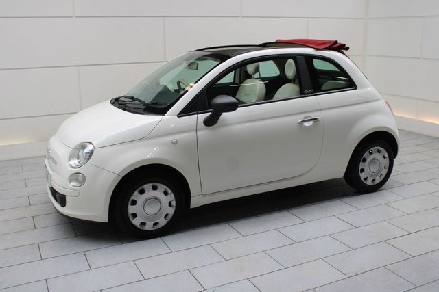 2011 FIAT 500C - Photo 7