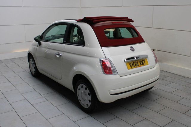 2011 FIAT 500C - Photo 11