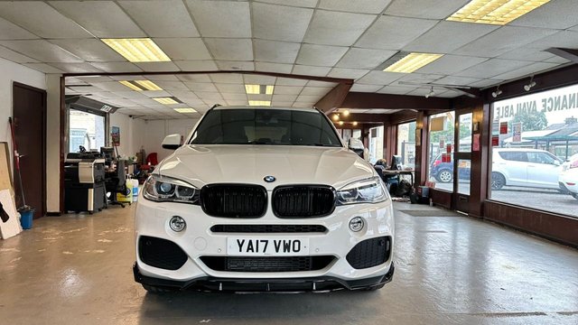 2017 BMW X5 - Photo 3