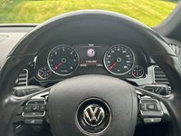 USED 2015 64 VOLKSWAGEN TOUAREG 3.0 V6 R-LINE TDI BLUEMOTION TECHNOLOGY 5d 259 BHP &pound;6700 Factory Options