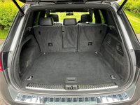 USED 2015 64 VOLKSWAGEN TOUAREG 3.0 V6 R-LINE TDI BLUEMOTION TECHNOLOGY 5d 259 BHP &pound;6700 Factory Options