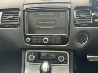 USED 2015 64 VOLKSWAGEN TOUAREG 3.0 V6 R-LINE TDI BLUEMOTION TECHNOLOGY 5d 259 BHP &pound;6700 Factory Options