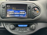 USED 2016 16 TOYOTA YARIS 1.5 VVT-I ICON M-DRIVE S 5d 73 BHP &pound;0 TAX, BLUETOOTH, DAB, HYBRID
