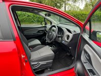 USED 2016 16 TOYOTA YARIS 1.5 VVT-I ICON M-DRIVE S 5d 73 BHP &pound;0 TAX, BLUETOOTH, DAB, HYBRID