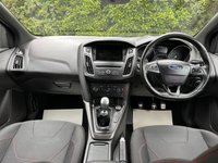 USED 2017 17 FORD FOCUS 1.0 ST-LINE 5d 124 BHP SATNAV-ANTHRACITE ALLOYS-APPLE PLAY