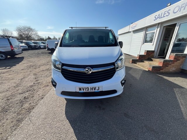 View our VAUXHALL VIVARO