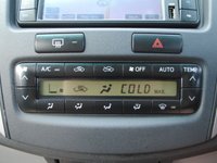 USED 2011 61 TOYOTA HI-LUX 3.0 INVINCIBLE 4X4 D-4D DCB 169 BHP www.suffolkcarcentre.co.uk - Located at Ilketshall