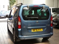 USED 2016 16 PEUGEOT PARTNER 1.6 BLUE HDI S/S TEPEE ALLURE 5d 120 BHP EXCELLENT EXAMPLE &pound;35 ROAD TAX LOW MILEAGE 2 OWNERS 10 SERVICES TO 43K MILES AIR CON DAB RADIO APPLE CARPLAY MIRRORLINK REAR VIEW CAMERA FRONT AND REAR PARKING SENSORS