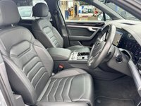 USED 2018 68 VOLKSWAGEN TOUAREG 3.0 V6 R-LINE TDI 5d 282 BHP ** RAC BUYSURE INSPECTED **
