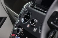 USED 2020 ROLLS-ROYCE CULLINAN 6.7 V12 5d 564 BHP Cullinan Package | Heads-Up Display