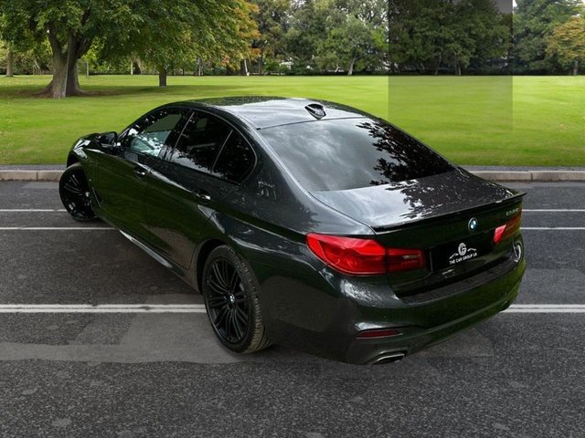 2019 BMW 5 SERIES - Photo 3