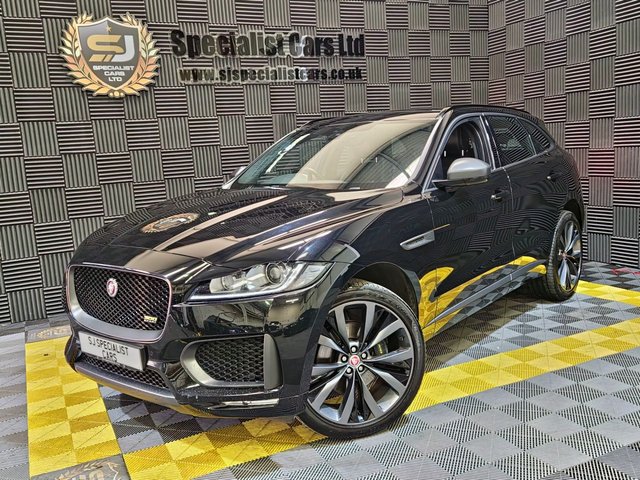 2020 20 Jaguar F-Pace 2.0 V6 SPORT AWD 5d 297 BHP