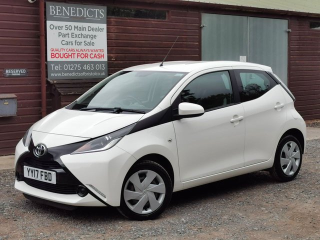 2017 17 Toyota Aygo 1.0 VVT-I X-PLAY 5d 69 BHP