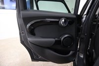 USED 2017 67 MINI COOPER S 2.0 Cooper S Hatchback 5dr Petrol Manual Euro 6 (s/s) (192 ps) 