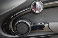 USED 2018 18 MINI CONVERTIBLE 2.0 JOHN COOPER WORKS 2d 228 BHP COOPER CHILI PACK, NAVIGATION PLUS PACK & 18,600 MILES