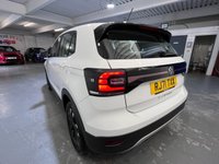 USED 2022 71 VOLKSWAGEN T-CROSS 1.0 S TSI 5d 94 BHP 17" Gloss Black Alloys Privacy
