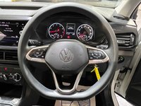 USED 2022 71 VOLKSWAGEN T-CROSS 1.0 S TSI 5d 94 BHP 17" Gloss Black Alloys Privacy