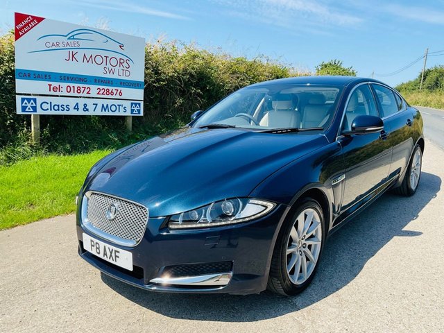2013 P Jaguar Xf 3.0 V6 PREMIUM LUXURY 4d 240 BHP