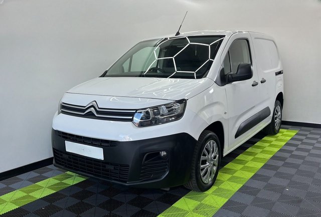 View our CITROEN BERLINGO