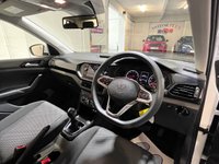 USED 2022 71 VOLKSWAGEN T-CROSS 1.0 S TSI 5d 94 BHP Huge Specification