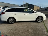 USED 2014 64 TOYOTA AURIS 1.8 VVT-I EXCEL 5d 98 BHP 