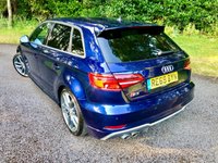 USED 2019 69 AUDI A3 2.0 S3 SPORTBACK TFSI QUATTRO 5d AUTO 296 BHP 1 PRIVATE OWNER WITH FULL AUDI GUILDFORD SERVICE HISTORY,\\FULL LEATHER WITH HEATED FRONT SEATS///SAT-NAV//BLUETOOTH\\CRUISE-CONTROL\\APPLE-PLAY  296 BHP 1 PRIVATE OWNER WITH FULL AUDI GUILDFORD SERVICE HISTORY,\\FULL LEATHER WITH HEATED FRONT SEATS///SAT-NAV//BLUETOOTH\\CRUISE-CONTROL\\\APPLE-PLAY