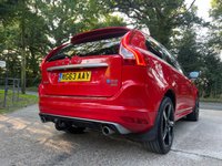 USED 2014 63 VOLVO XC60 2.4 D5 R-DESIGN LUX NAV AWD 5d 212 BHP ZERO DEPOSIT FINANCE AVAILABLE