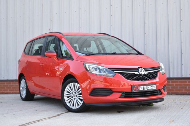 2017 67 Vauxhall Zafira Tourer 1.4 DESIGN 5d 138 BHP