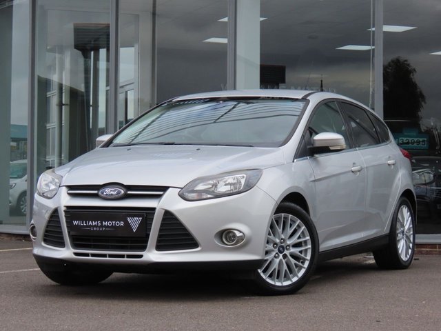 2013 13 Ford Focus 1.0 ZETEC 5d 124 BHP