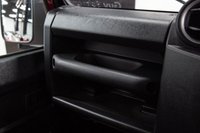 USED 2015 08 LAND ROVER DEFENDER 2.2 TD XS DCB 