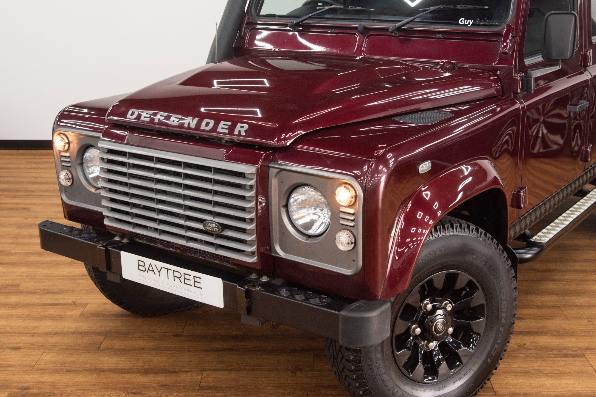USED 2015 08 LAND ROVER DEFENDER 2.2 TD XS DCB 