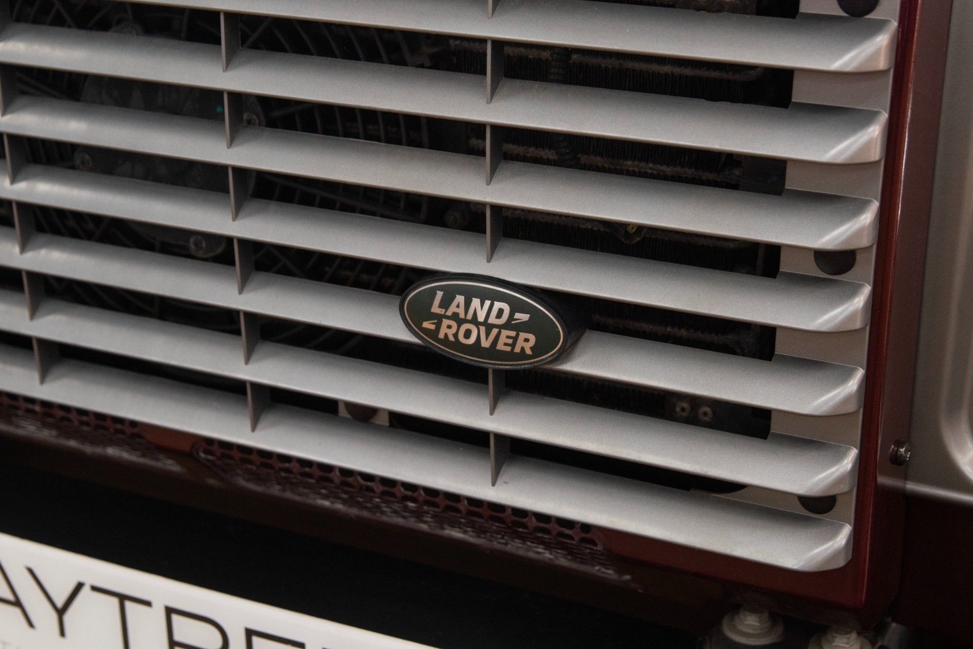 USED 2015 08 LAND ROVER DEFENDER 2.2 TD XS DCB 
