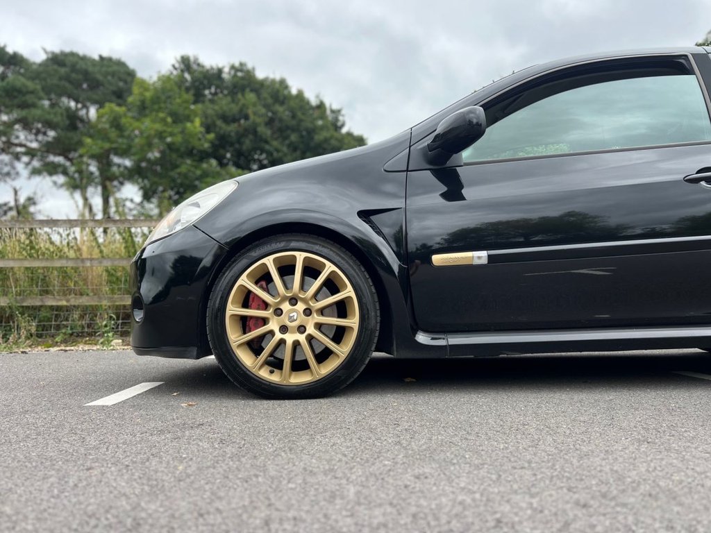 USED 2006 56 RENAULT CLIO RENAULTSPORT 197 // 3d // 2.0 195 BHP // px swap 