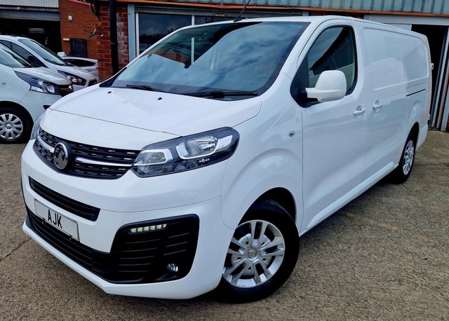 2019 69 Vauxhall Vivaro 1.5 L2H1 2900 SPORTIVE S/S 101 BHP