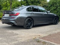 USED 2019 J BMW 3 SERIES 2.0 330I M SPORT 4d 255 BHP 20in BLACK ALLOYS - SURROUND CAM