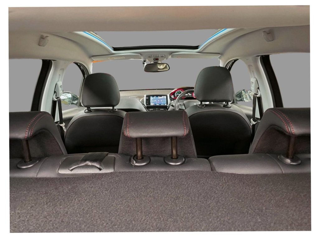 USED 2019 19 PEUGEOT 2008 1.2 PURETECH S/S GT LINE 5d 109 BHP PAN ROOF+NAV+R/CAMERA+APPLE CAR PLA