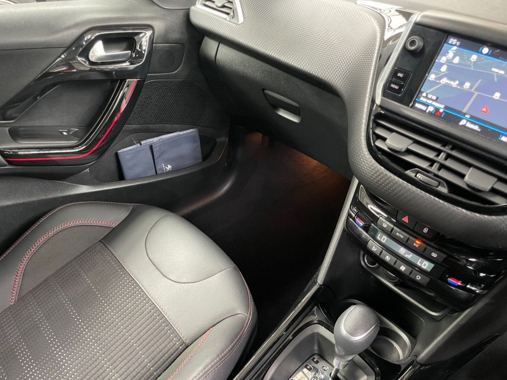 USED 2019 19 PEUGEOT 2008 1.2 PURETECH S/S GT LINE 5d 109 BHP PAN ROOF+NAV+R/CAMERA+APPLE CAR PLA