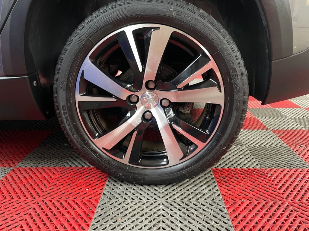 USED 2019 19 PEUGEOT 2008 1.2 PURETECH S/S GT LINE 5d 109 BHP PAN ROOF+NAV+R/CAMERA+APPLE CAR PLA