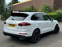 USED 2017 10 PORSCHE CAYENNE 3.0 D V6 PLATINUM EDITION TIPTRONIC S 5d 258 BHP 