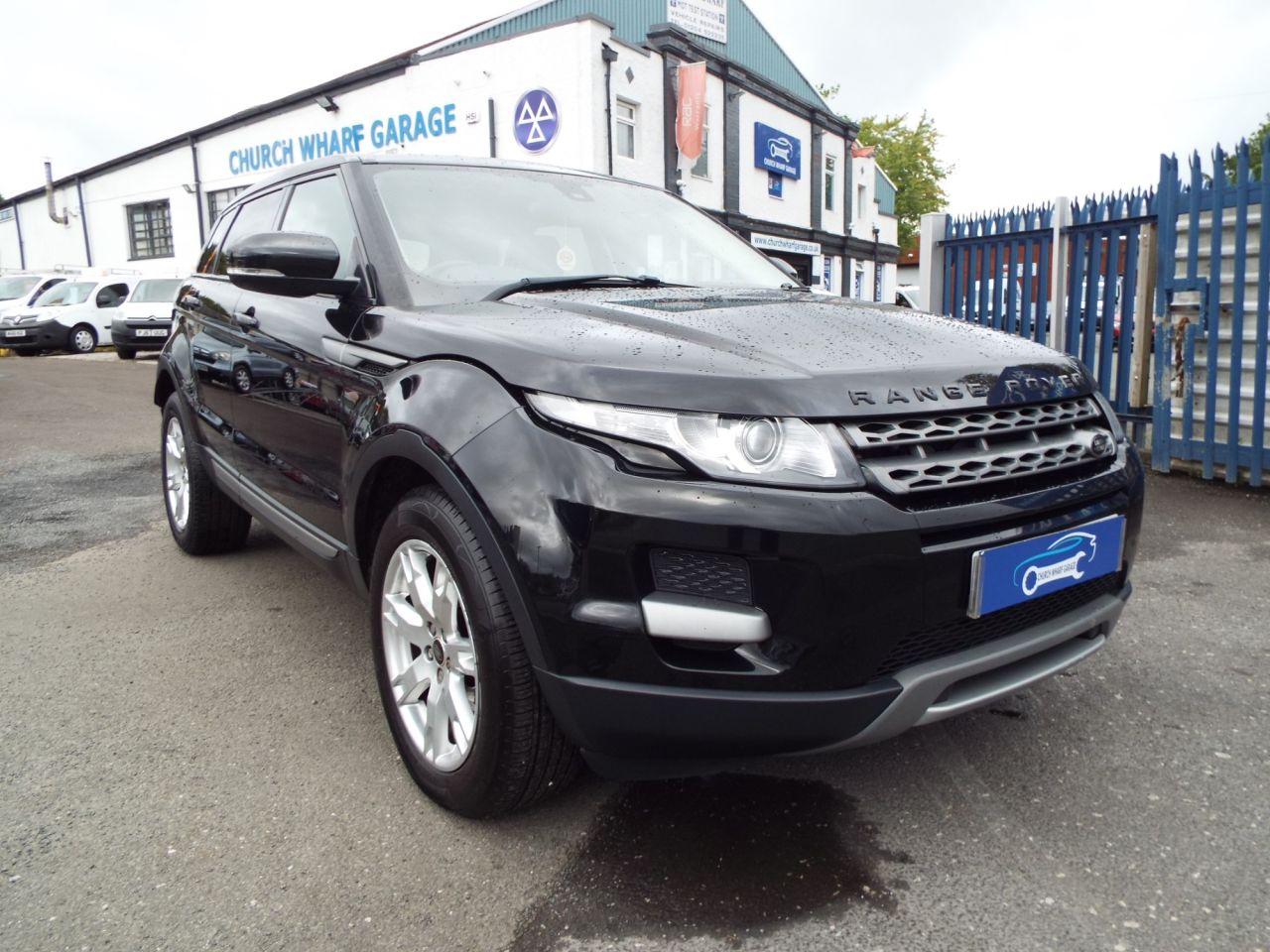 Land Rover Range Rover Evoque 2.2 Sd4 Pure 5D 190 BHP