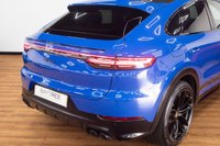 USED 2023 72 PORSCHE CAYENNE 3.0 V6 PLATINUM EDITION PHEV COUPE