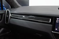 USED 2023 72 PORSCHE CAYENNE 3.0 V6 PLATINUM EDITION PHEV COUPE