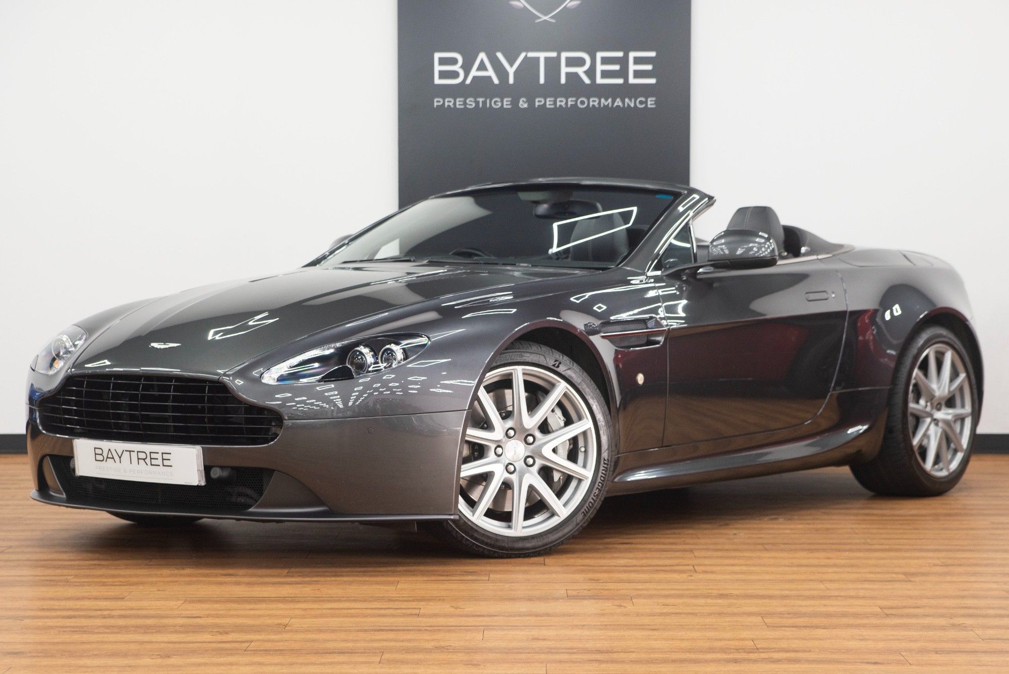 USED 2013 04 ASTON MARTIN VANTAGE 4.7 V8 ROADSTER 
