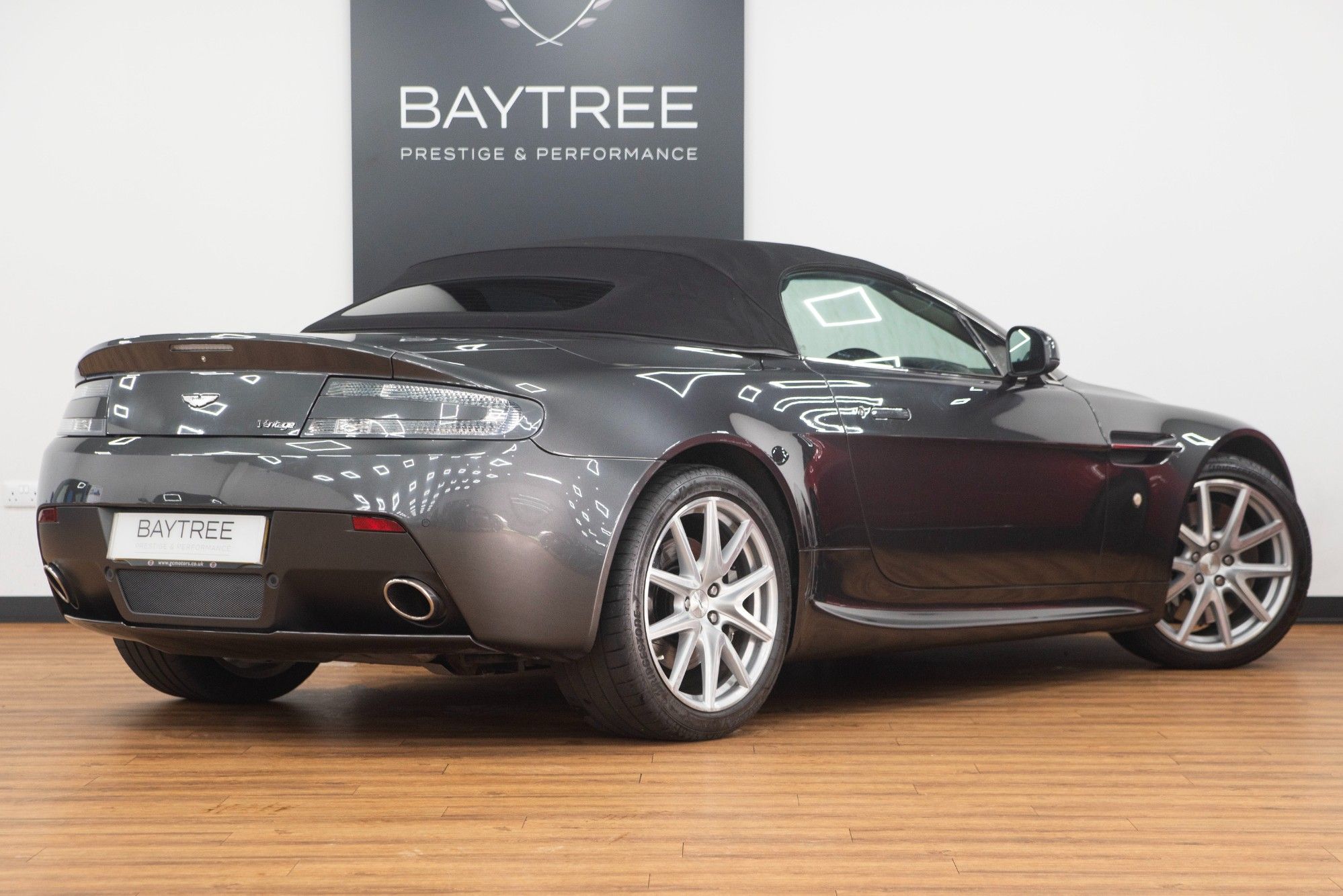 USED 2013 04 ASTON MARTIN VANTAGE 4.7 V8 ROADSTER 