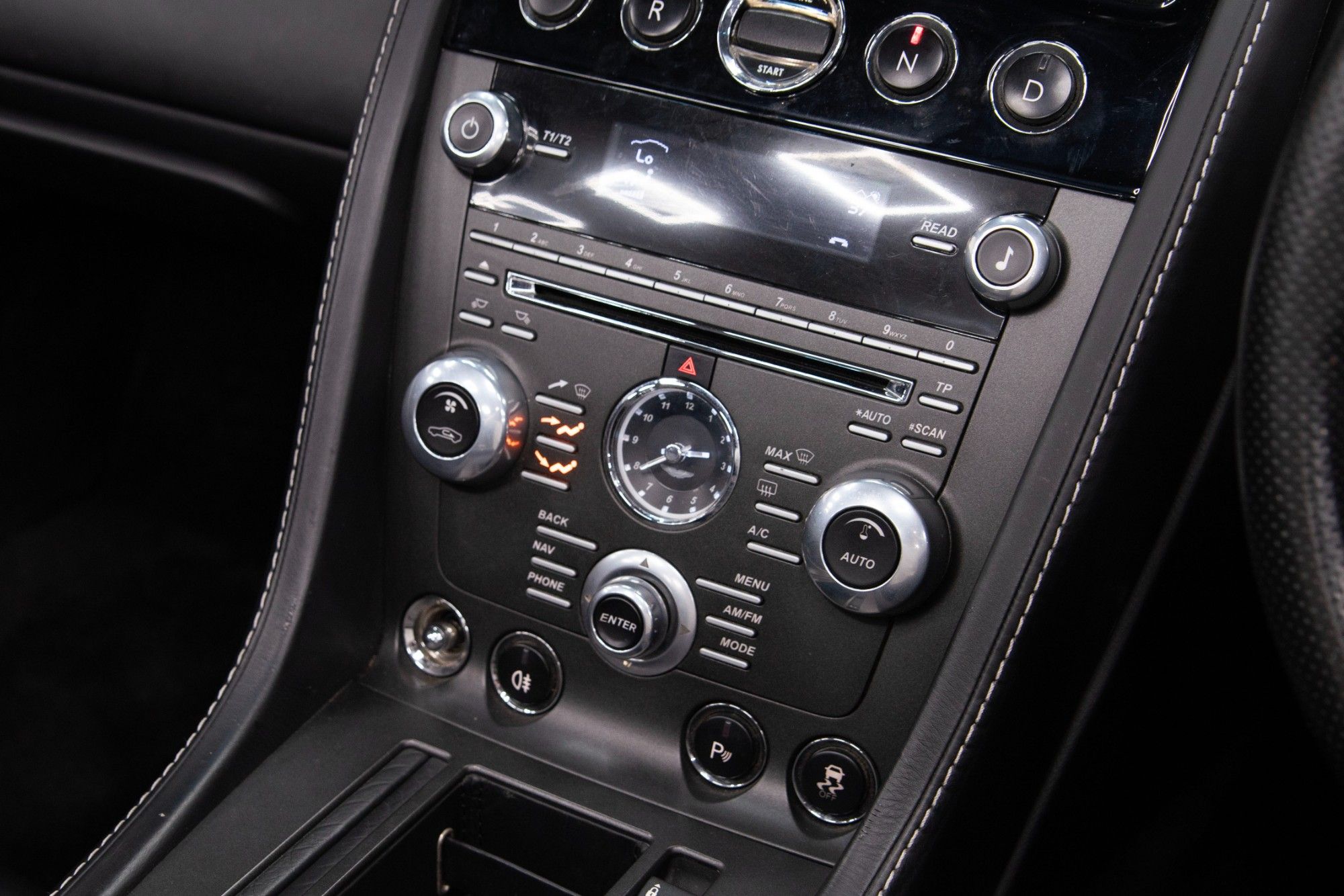 USED 2013 04 ASTON MARTIN VANTAGE 4.7 V8 ROADSTER 